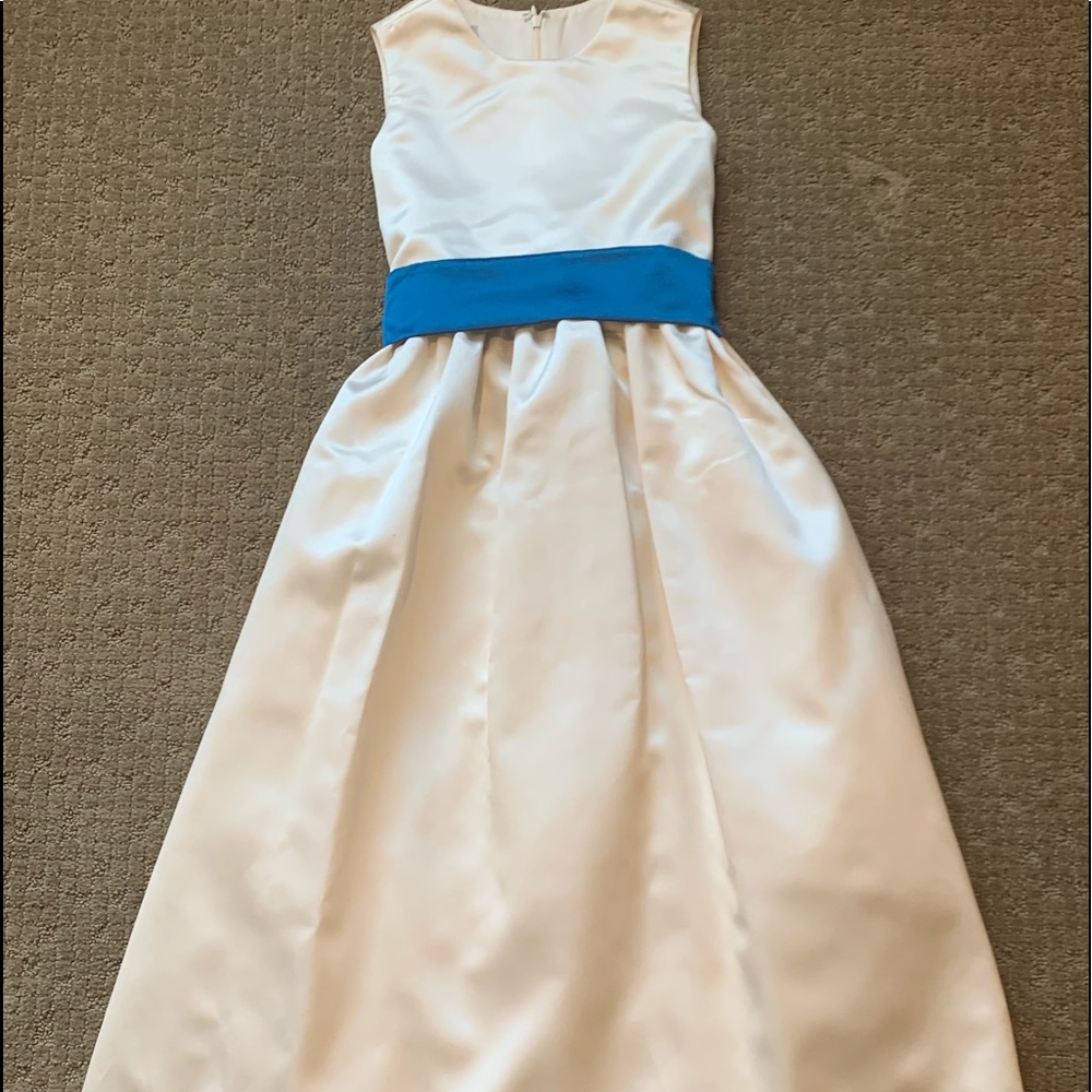 Girls Junior Bridesmaid/Pageant Dress, Cream  Sz 8